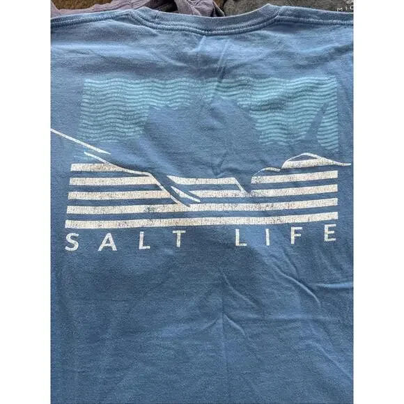 4 Men’s Tee Shirts Size Large Disney, Salt Life, Hurley, And Nautica - Picture 6 of 6